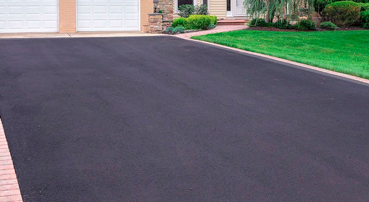 perfect driveway paved by MG Paving in Waterloo